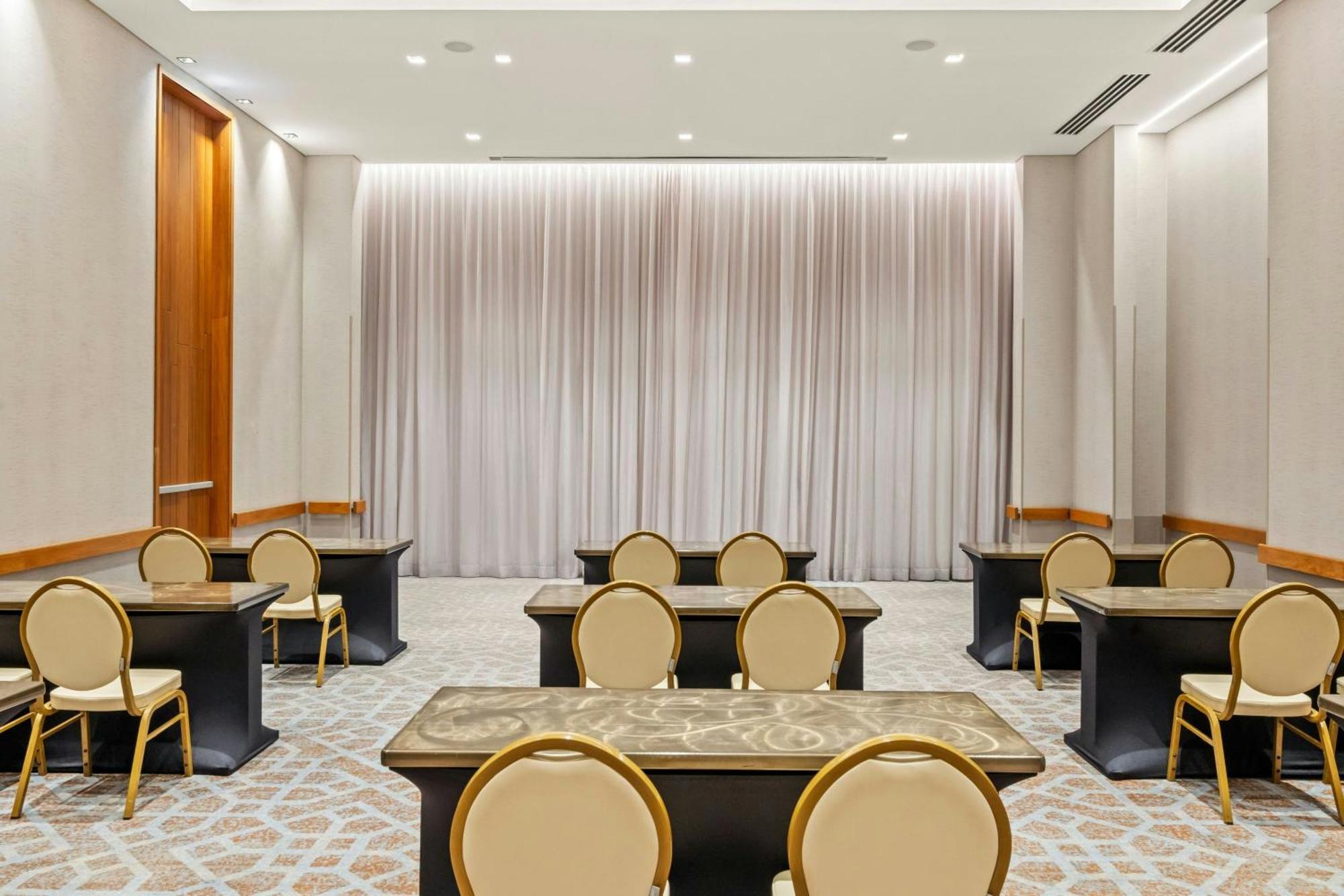 Hotel Marriott 5*